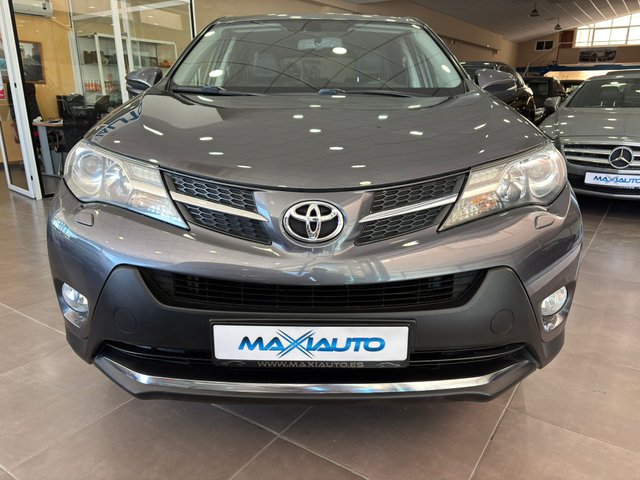 TOYOTA RAV4 2.2 D4-D 150 CV EXECUTIVE AUTO