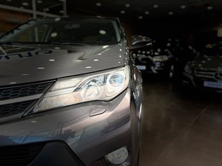 TOYOTA RAV4 2.2 D4-D 150 CV EXECUTIVE AUTO