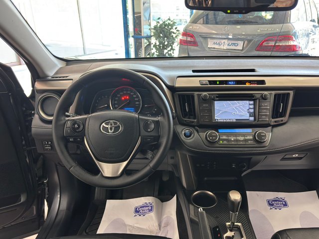 TOYOTA RAV4 2.2 D4-D 150 CV EXECUTIVE AUTO