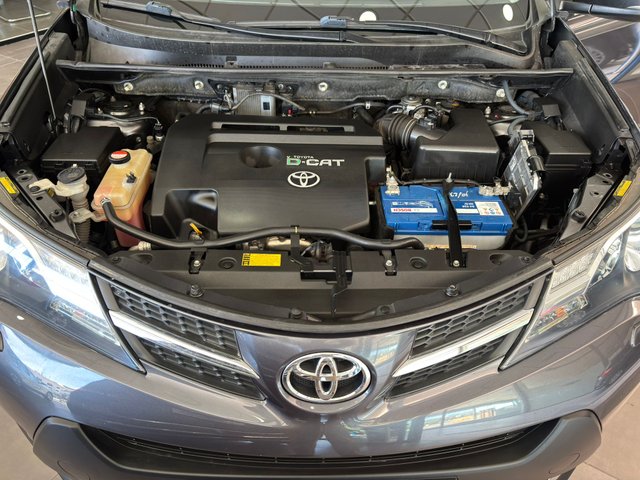 TOYOTA RAV4 2.2 D4-D 150 CV EXECUTIVE AUTO