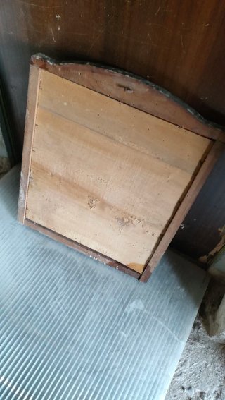 Espejo  muy antiguo madera