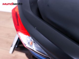 YAMAHA NMAX
