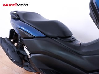 YAMAHA NMAX