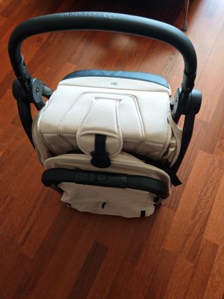 Silla de paseo Kinderkraft APINO beige