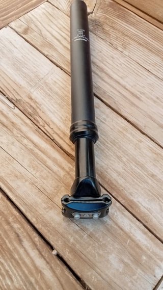 Tija sillín Zoom 31.6mm con amortiguador