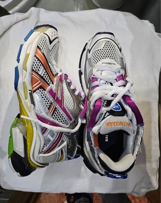 Balenciaga Runner Multicolor