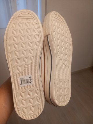 Zapatillas altas beige mujer