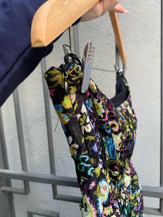 Vestido corto de flores