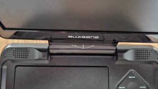 DVD Portátil TDT Blusens P54 con Accesorios