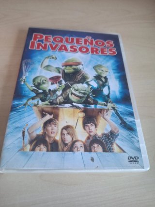 DVD Pequeños Invasores (Español)
