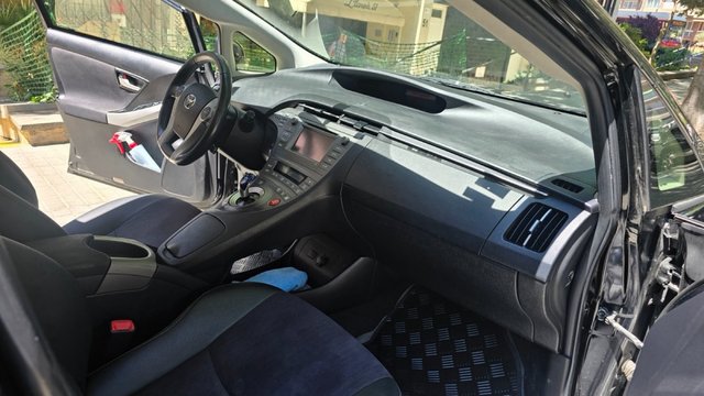 Toyota Prius 2013