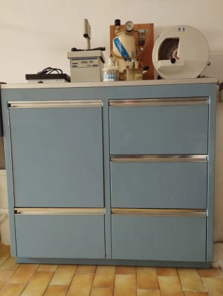 Attrezzature Laboratorio Odontotecnico
