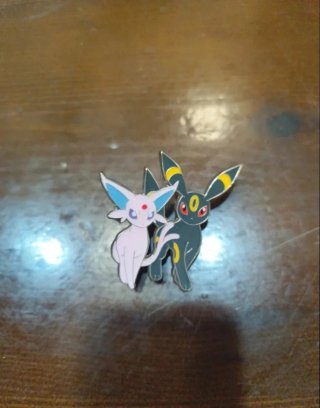 Pin Espeon y Umbreon Pokémon