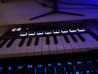 Arturia Minilab 3 Teclado MIDI
