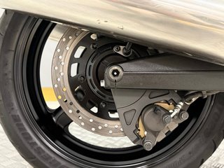 YAMAHA FJR 1300 AE