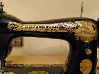 Máquina de coser Singer Esfinge Antigua (1929)