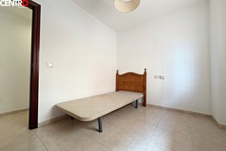 Piso en buena zona con plaza de garaje,Ogijares
