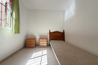 Piso en buena zona con plaza de garaje,Ogijares