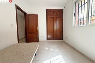 Piso en buena zona con plaza de garaje,Ogijares