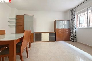 Piso en buena zona con plaza de garaje,Ogijares