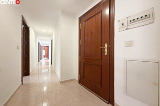 Piso en buena zona con plaza de garaje,Ogijares
