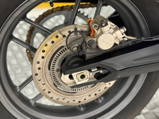 TRIUMPH TIGER 800
