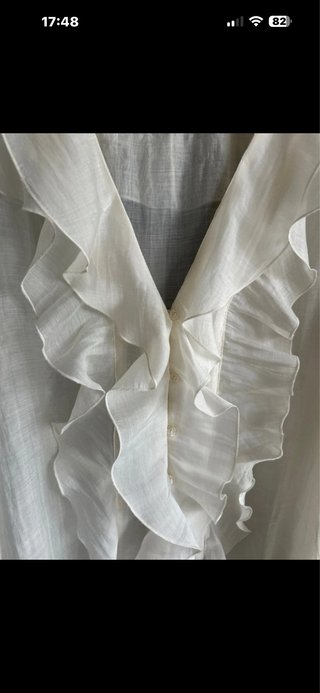 Blusa Zara volantes blanca