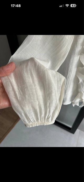 Blusa Zara volantes blanca