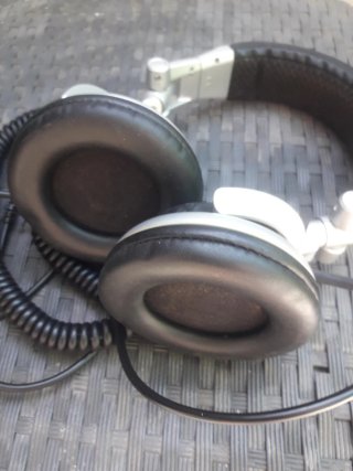 Auriculares Sony MDR-V700 DJ