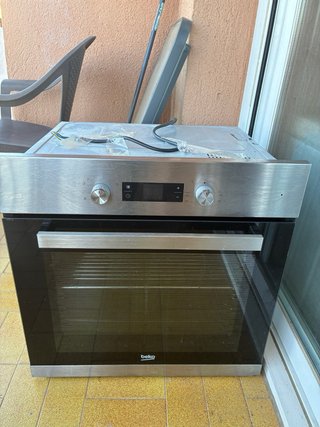 Horno Beko BSE22341X