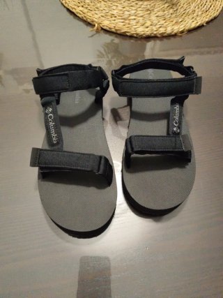 Sandalias  de Hombre Columbia Talla 44 Nuevas