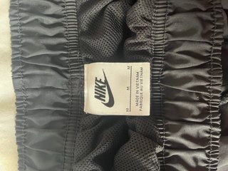 Pantalón deportivo Nike negro