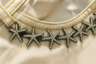 Shorts vaqueros estrellas strass