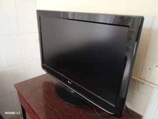 Televisión Plasma LG Negra