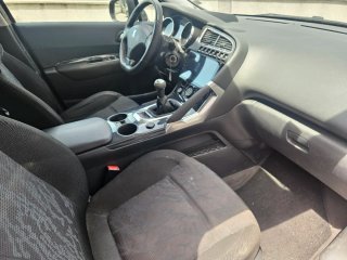Peugeot 3008 2010