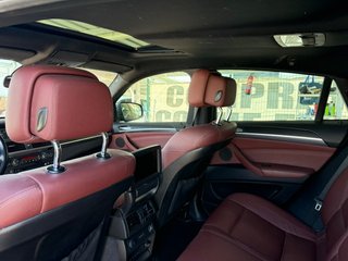 BMW X6 2011