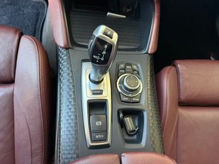 BMW X6 2011