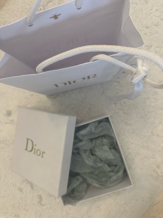 Borsa e scatola packaging Christian Dior