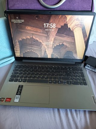 Lenovo IP315ALC6 R7-5 Portátil Plata
