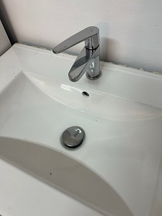 Mueble baño suspendido y columna