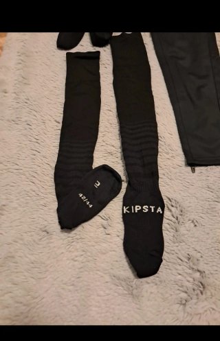 Pantalón y calcetines Joma negros
