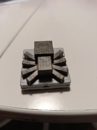 Muñeco Minecraft Marrón y Gris