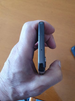 Smartphone Nero con tripla fotocamera