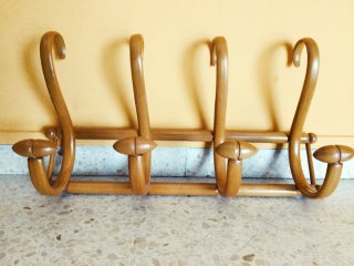 Perchero madera Thonet