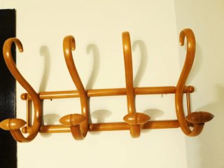 Perchero madera Thonet