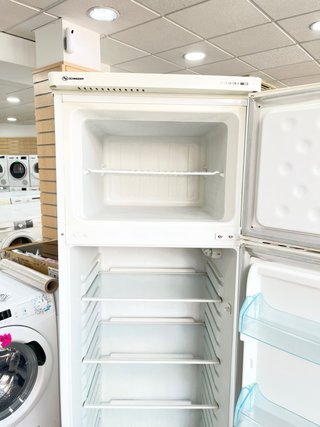 NEVERA 167CM NOFROST A+++. COMO NUEVO