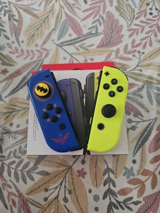 Joy-Con Nintendo Switch Azul y Amarillo