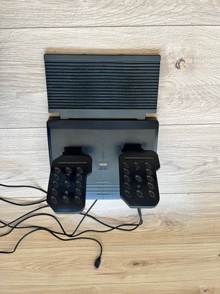 Volante Hori PS4 y ps5 con pedales