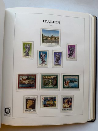 Álbum Sellos Italia 1968/1989 Nuevos** MNH 45 PAG.