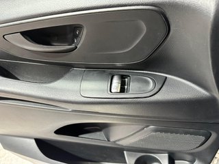 MERCEDES-BENZ Vito 110 CDI TD Compacta